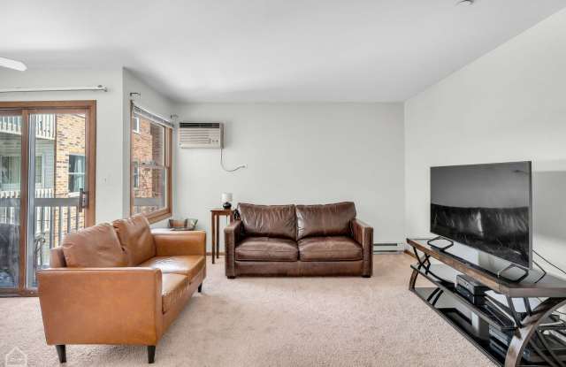1351 Cunat Court Gallery 4
