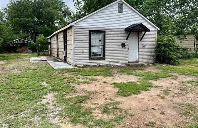 809 PARADISE STREET photos photos
