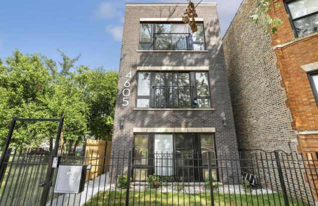 4605 South Langley Ave. photos photos