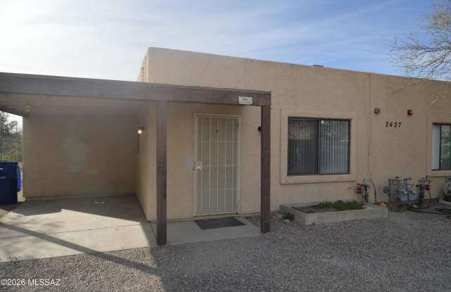 2427 N Los Altos Avenue unit: 1 photos photos