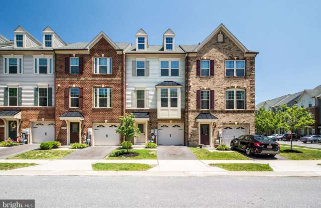2528 ROLLING FOREST DRIVE - 2528 Rolling Forest Drive, Fort Meade, MD 21076