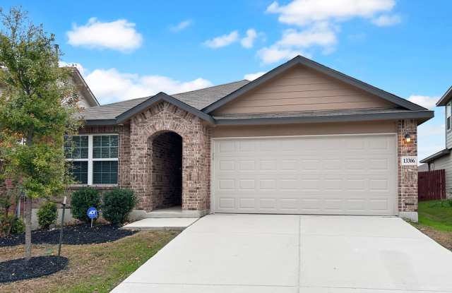 Spacious One Story Home Near Government Canyon photos photos
