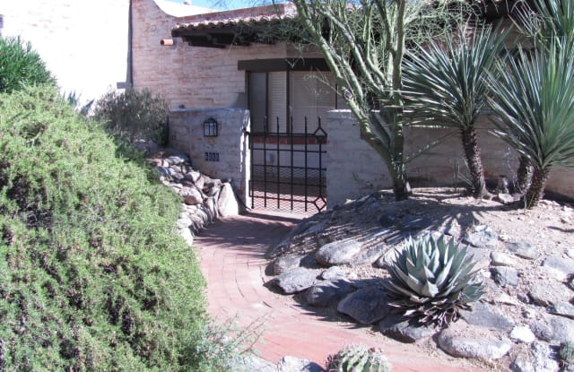 6218 N Campbell Avenue - 6218 North Campbell Avenue, Catalina Foothills, AZ 85718
