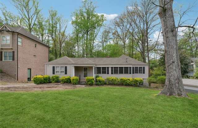 2116 ROXBORO Road NE photos photos
