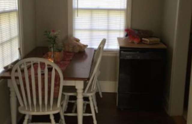 98 Springdale Street Gallery 3