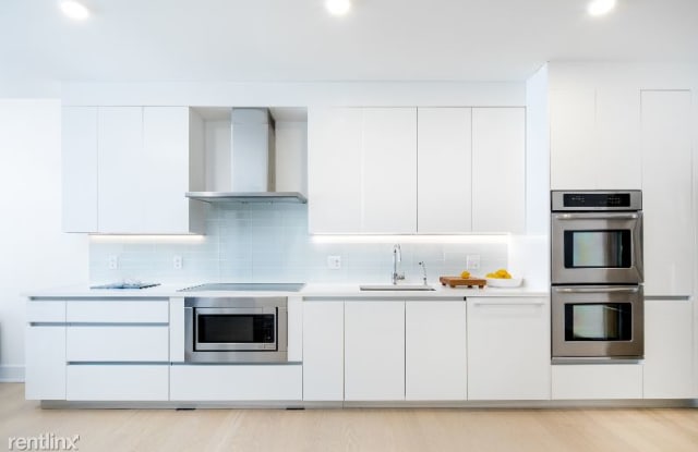 300 River Road 3 - 300 River Road, Edgewater, NJ 07020