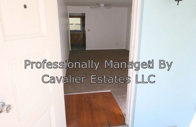 13628 N Florida Ave - 13628 North Florida Avenue, Lake Magdalene, FL 33613