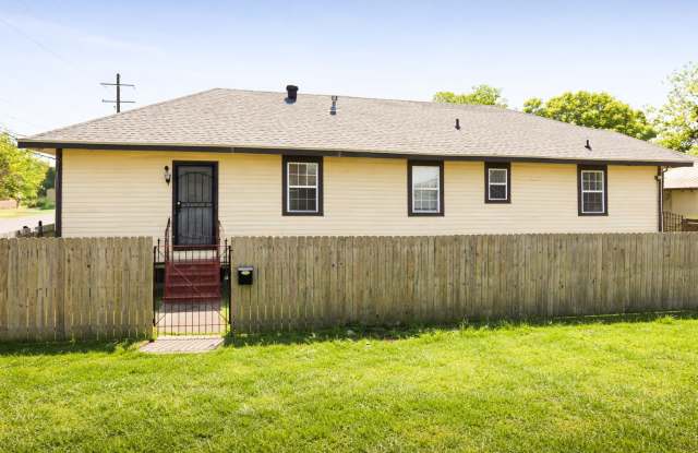 2760 Filmore Avenue photos photos