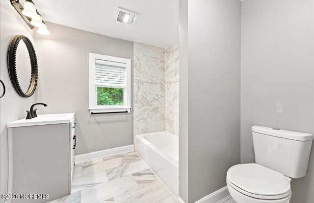 2978 Shafto Road Gallery 2