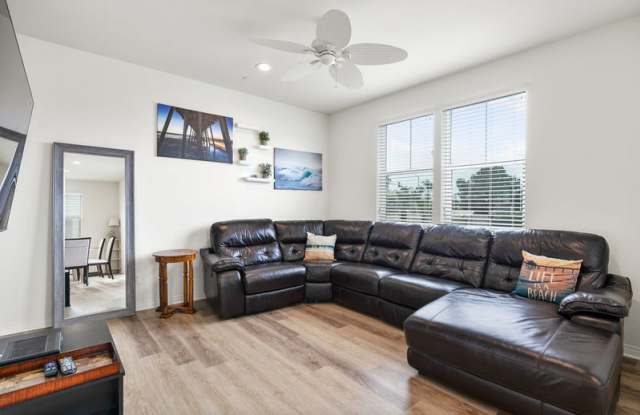 503 Lark Way Gallery 2
