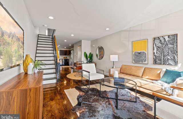 1515 LATONA Street Gallery 2