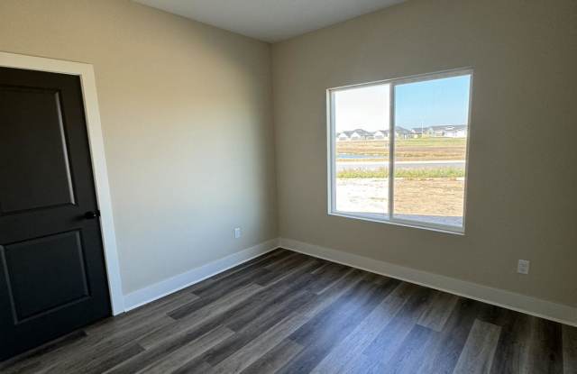 812 Trails End Ct Gallery 3