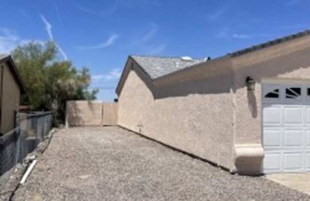 PENDING APPROVED APPLICATION!!!-No longer available Gallery 3