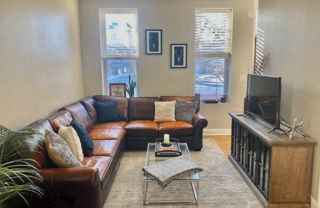 1821 Hermitage (Bucktown) photos photos
