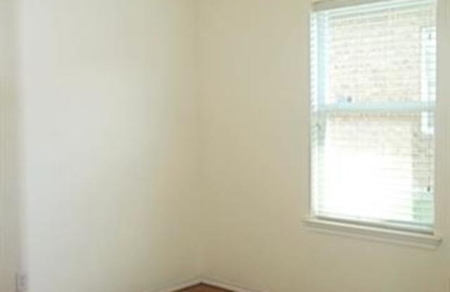 1212 Redman Avenue Gallery 3