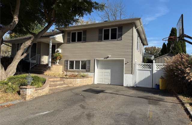11 Syosset Circle photos photos