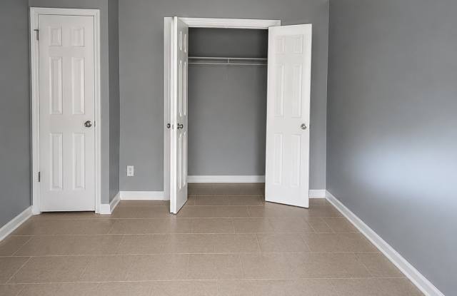 1045 Curry Place - 1 Gallery 3