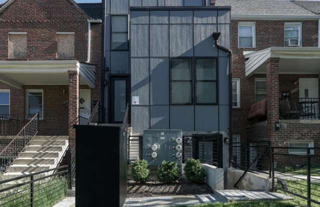 1632 K Street NE unit: Ph photos photos