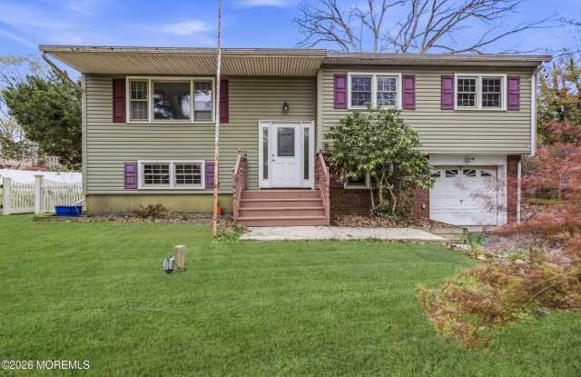 536 River Drive photos photos