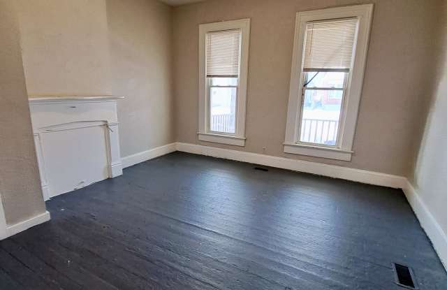 830-832 Oak Street - 830 photos photos