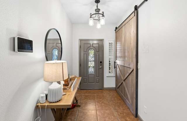 3720 Riverview Drive Gallery 4