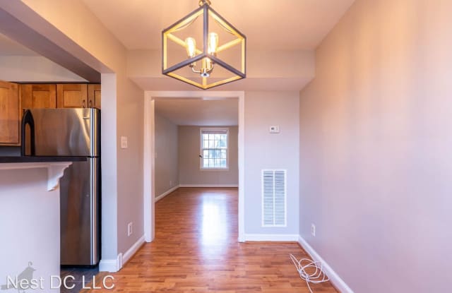 2722 Ordway St NW Unit 1 Gallery 3