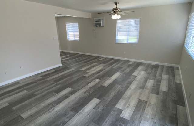 Amazing Home Large Lot Gallery 4