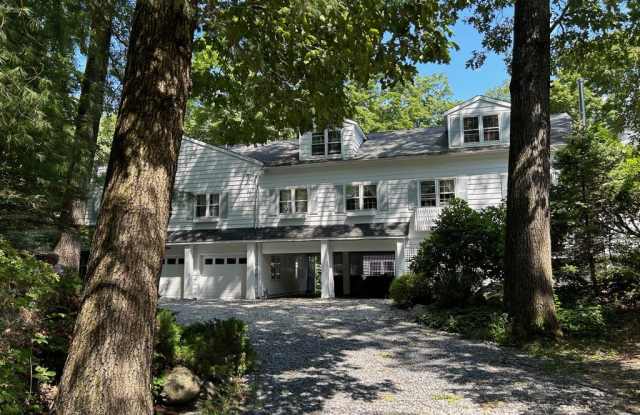 89 Florida Hill Rd photos photos