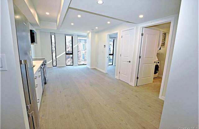 41-26 44th Street unit: 6D photos photos