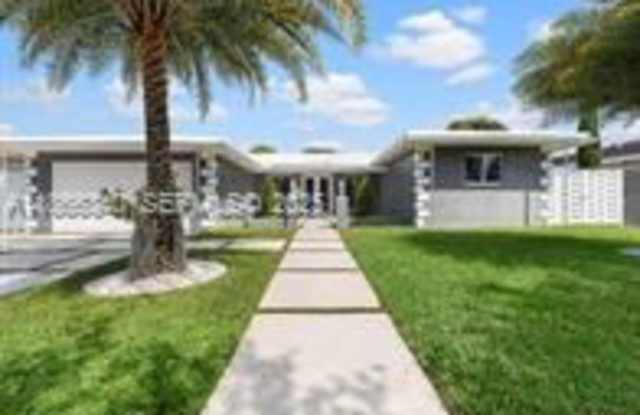 6951 Miami Lakeway South photos photos
