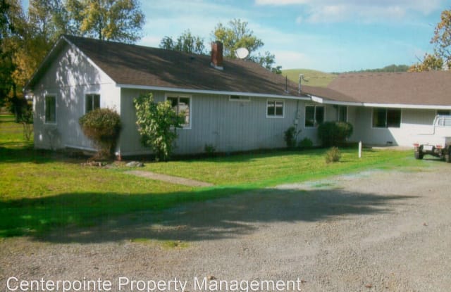 3046 Roberts Creek Rd - 3046 Roberts Creek Road, Douglas County, OR 97470