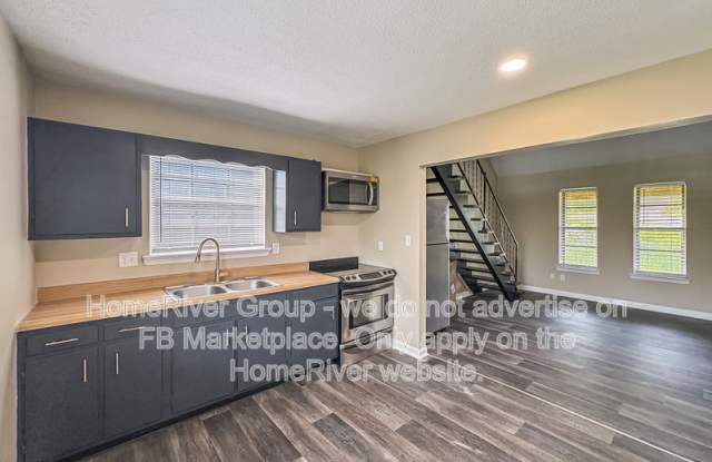3245 Idlewild Dr photos photos