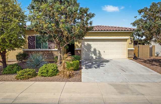 Spacious 4BD/2BA in Verrado Gallery 1