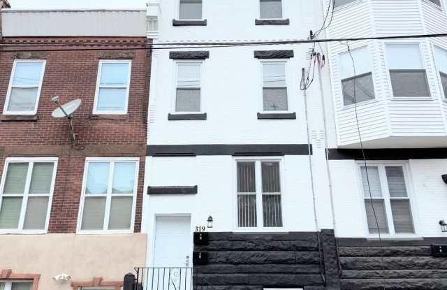 319 E LEHIGH Avenue unit: 1 photos photos