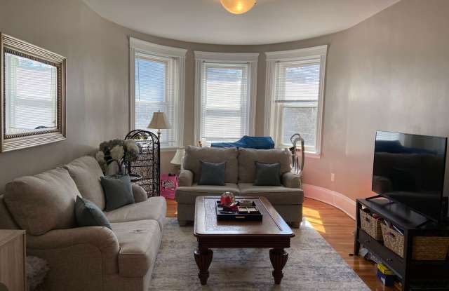 28 Fuller St #5 Brookline MA 02446 photos photos