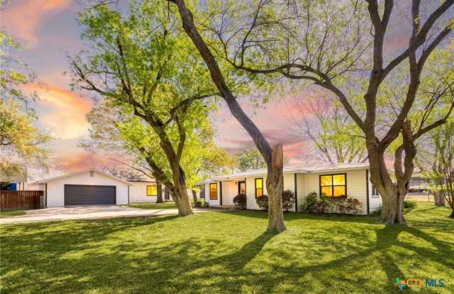 344 Alves Lane photos photos
