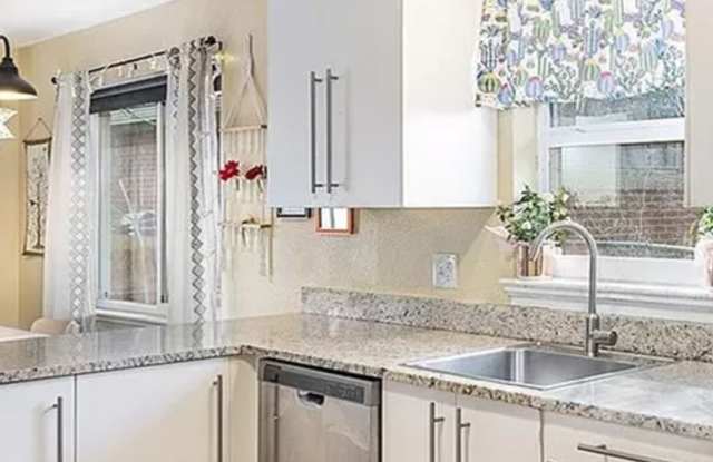 2 Bedroom home  in Denver photos photos