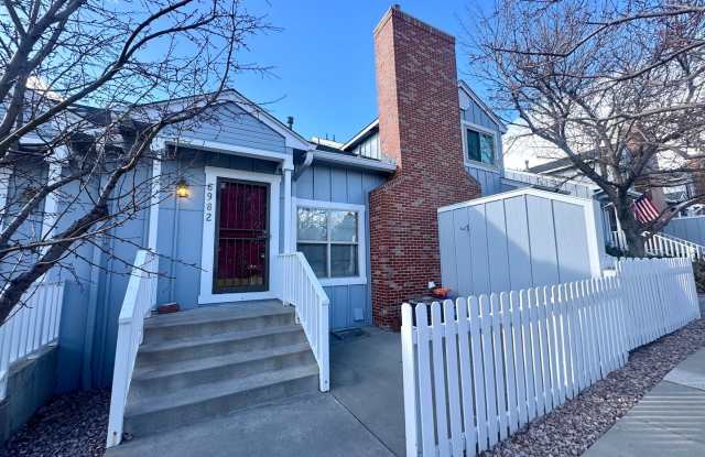 3 Bedroom plus loft and Community Pool photos photos