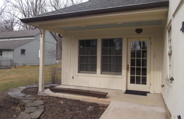441 E COURT STREET - 441 East Court Street, Doylestown, PA 18901