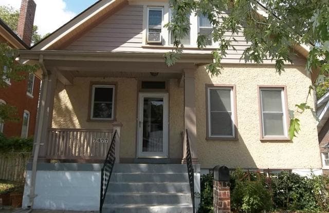 7477 Maple Avenue - 7477 Maple Avenue, Maplewood, MO 63143