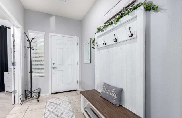 5469 West Montebello Way Gallery 1