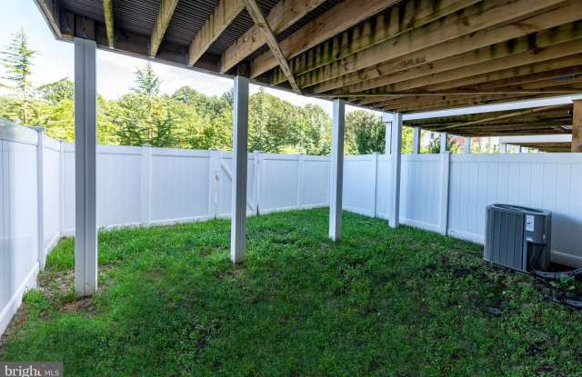 1005 RED CLOVER ROAD Gallery 3