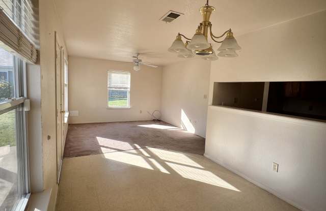 4 Persimmon Court Gallery 3