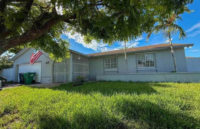 13237 SW 257th Ter photos photos