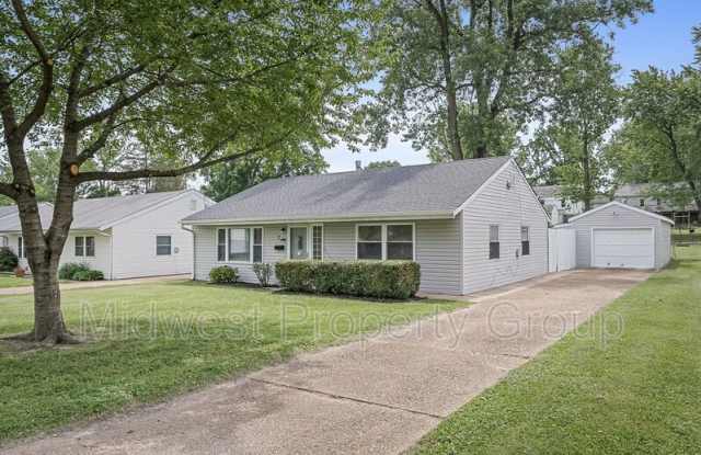 7 Saint George Court - 7 Saint George Court, Florissant, MO 63031