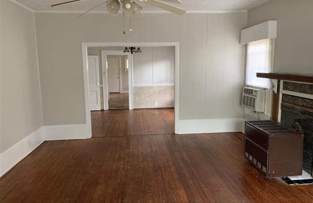 MIDTOWN Duplex Gallery 3