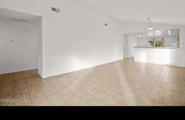 4712 Arabela Drive Gallery 3