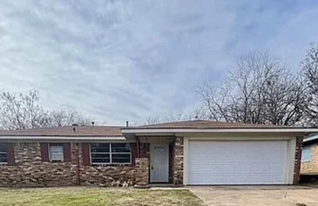 2015 Brenda Avenue photos photos