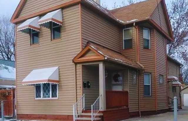 4004 Storer Ave photos photos