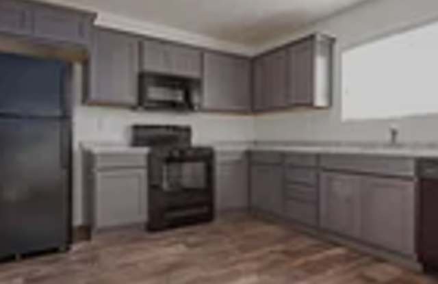 Great 3 Bedroom 2.5 Bath Vineyard Townhouse! photos photos